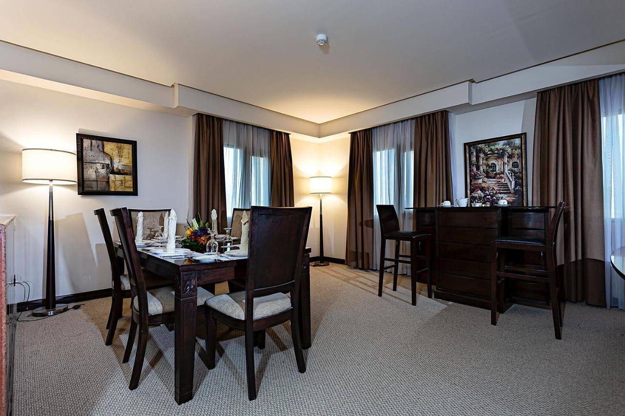 Monroe Hotel & Suites Manama Luaran gambar